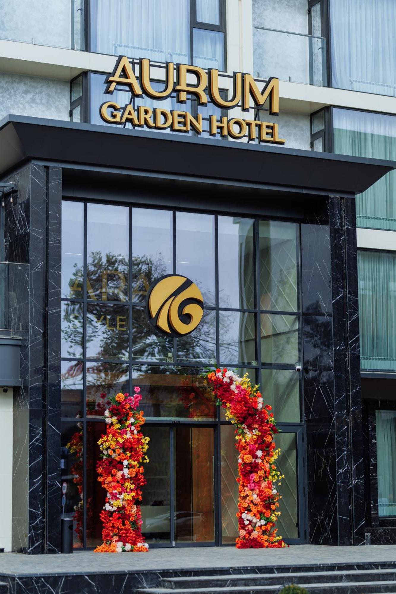 Aurum Garden Hotel Shymkent Exterior photo
