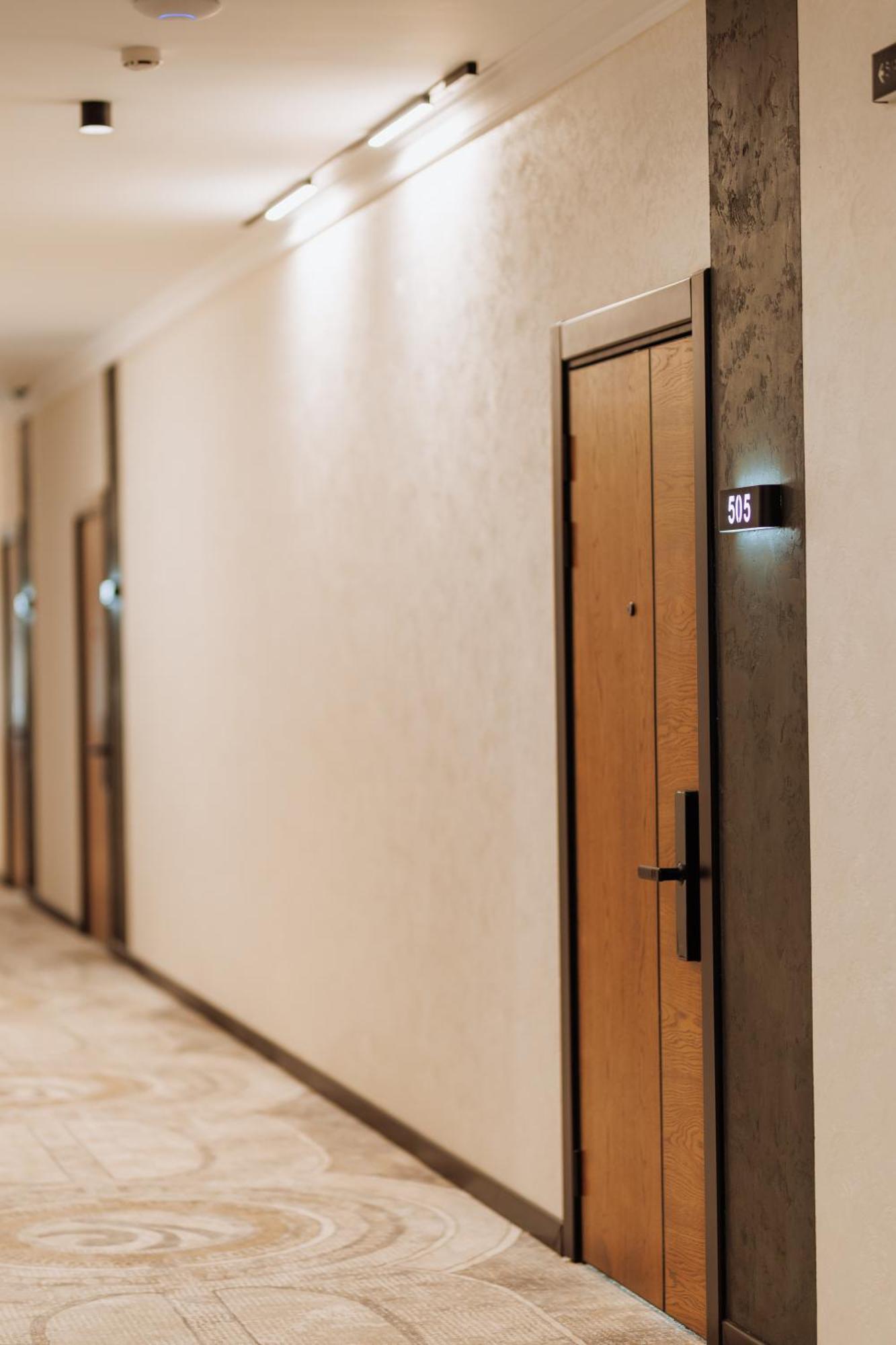 Aurum Garden Hotel Shymkent Exterior photo
